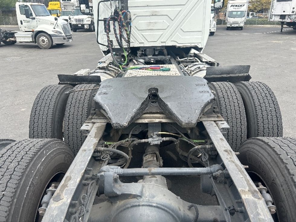 Day Cab Tractor-Heavy Duty Tractors-International-2019-LT625-Hayward-CA-212,237\n\t\tmiles-$ 27,500 - Image 6