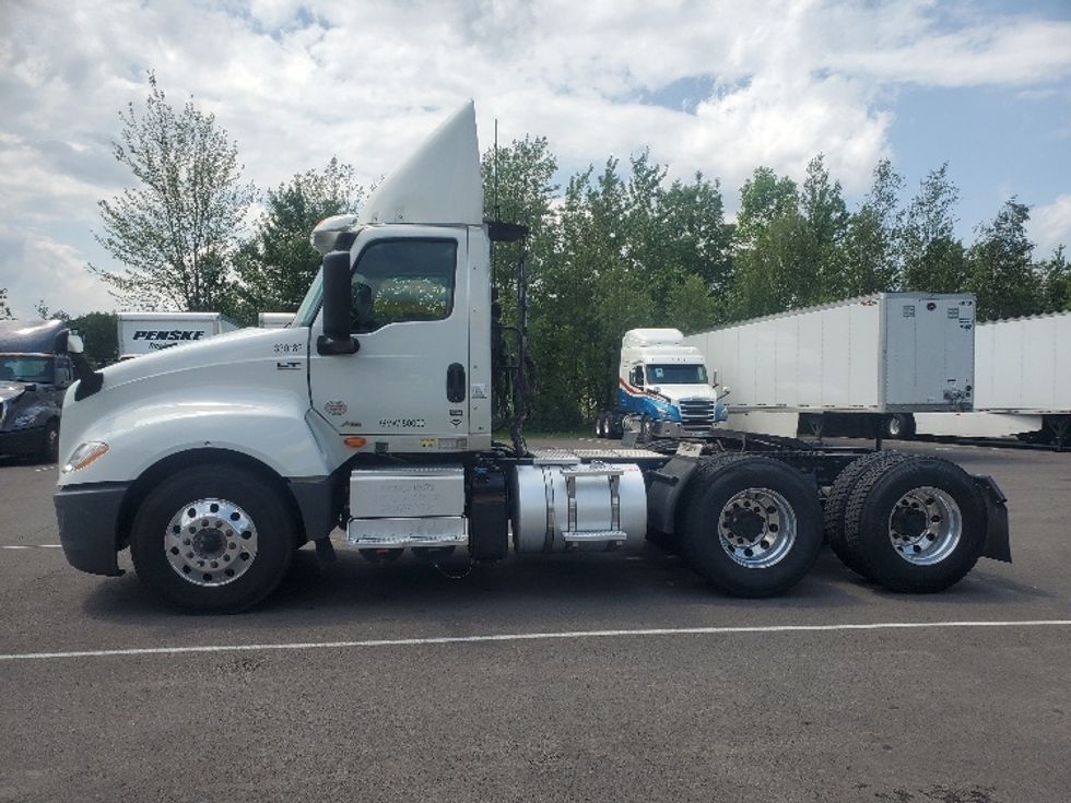 Day Cab Tractor-Heavy Duty Tractors-International-2019-LT625-Hazleton-PA-405,001\n\t\tmiles-$ 24,250 - Image 4