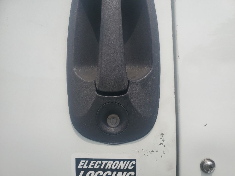 Day Cab Tractor-Heavy Duty Tractors-International-2019-LT625-Hazleton-PA-431,006\n\t\tmiles-$ 22,750 - Image 18