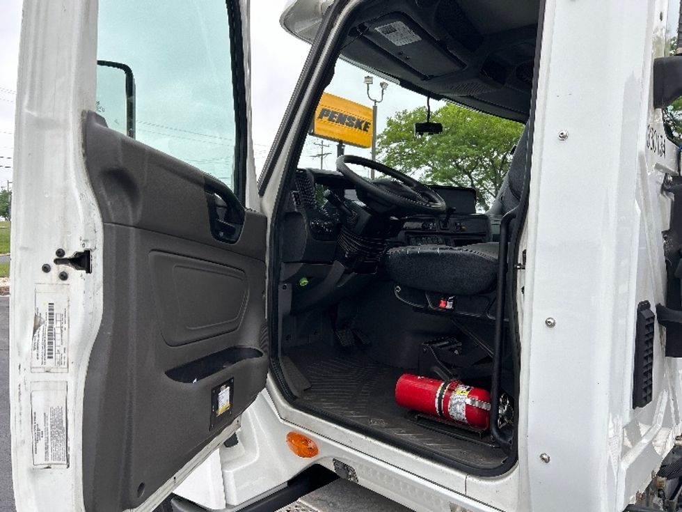 Day Cab Tractor-Heavy Duty Tractors-International-2019-LT625-Hazleton-PA-441,039\n\t\tmiles-$ 22,750 - Image 9