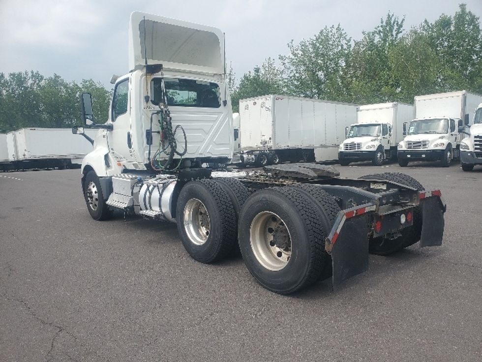 Day Cab Tractor-Heavy Duty Tractors-International-2019-LT625-Hazleton-PA-441,414\n\t\tmiles-$ 23,500 - Image 5