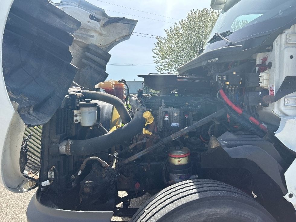 Day Cab Tractor-Heavy Duty Tractors-International-2019-LT625-Holland-MI-268,189\n\t\tmiles-$ 28,750 - Image 14