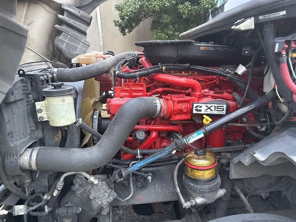 Day Cab Tractor-Heavy Duty Tractors-International-2019-LT625-Homewood-AL-425,337\n\t\tmiles-$ 30,500 - Image 16