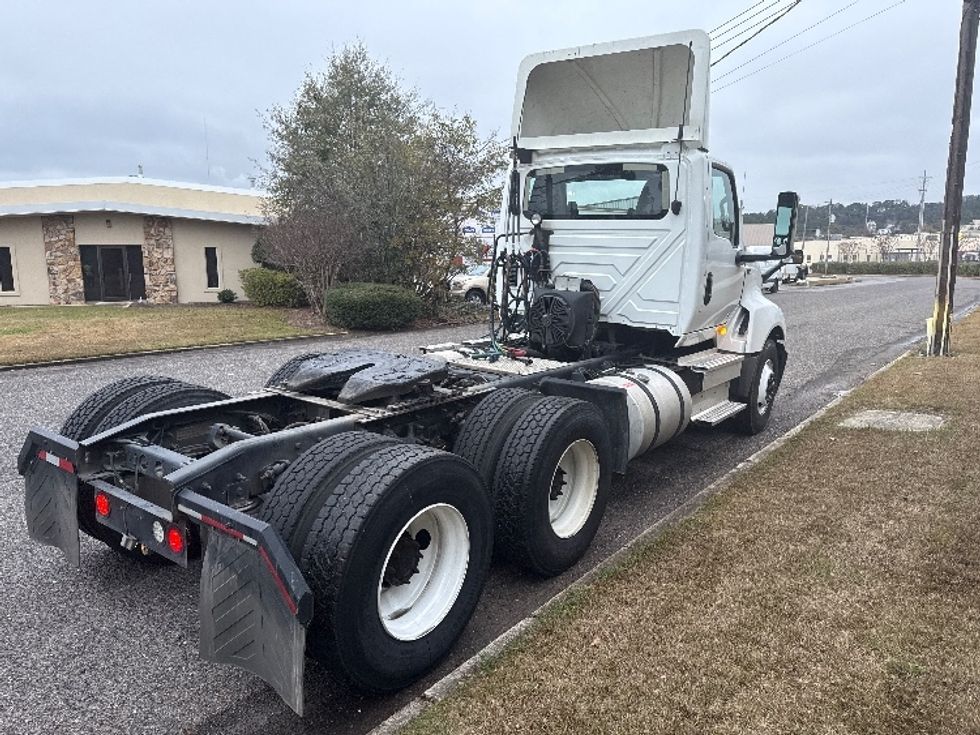 Day Cab Tractor-Heavy Duty Tractors-International-2019-LT625-Homewood-AL-425,337\n\t\tmiles-$ 30,500 - Image 7