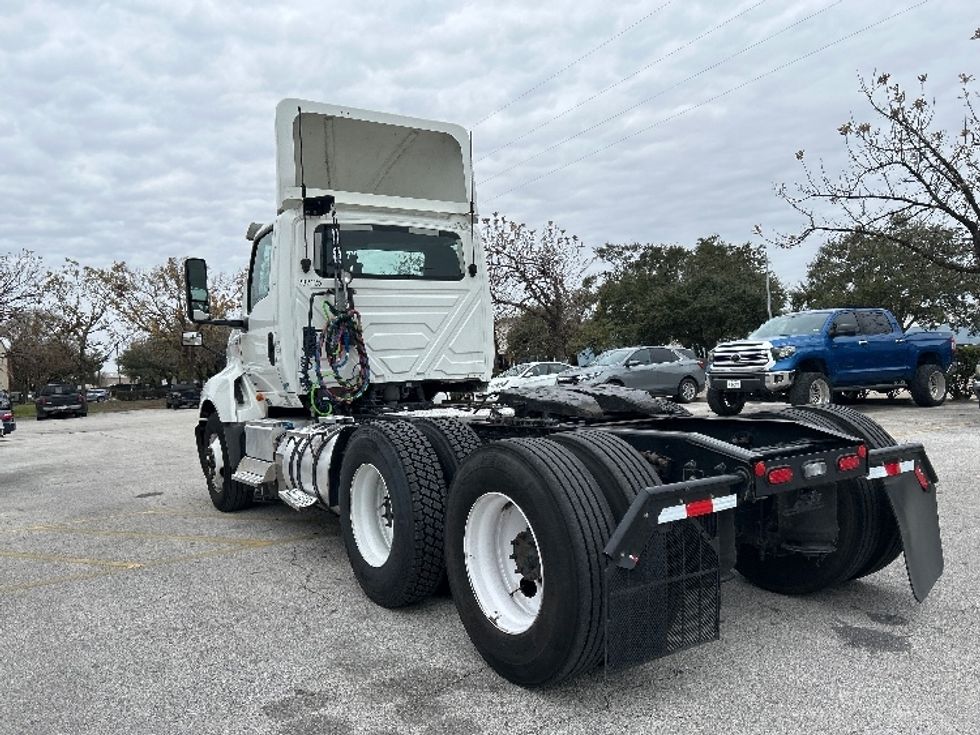 Day Cab Tractor-Heavy Duty Tractors-International-2019-LT625-Houston-TX-315,436\n\t\tmiles-$ 35,000 - Image 5