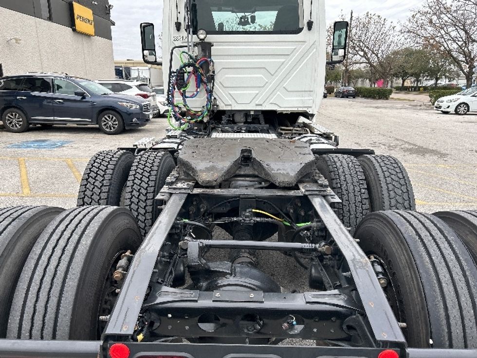 Day Cab Tractor-Heavy Duty Tractors-International-2019-LT625-Houston-TX-315,436\n\t\tmiles-$ 35,000 - Image 6