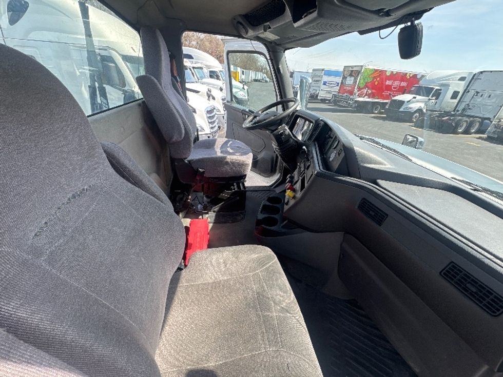 Day Cab Tractor-Heavy Duty Tractors-International-2019-LT625-Indianapolis-IN-596,859\n\t\tmiles-$ 22,000 - Image 14