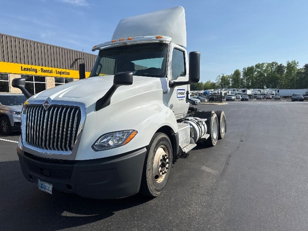 Day Cab Tractor-Heavy Duty Tractors-International-2019-LT625-Jessup-MD-203,633\n\t\tmiles-$ 31,000 - Image 3