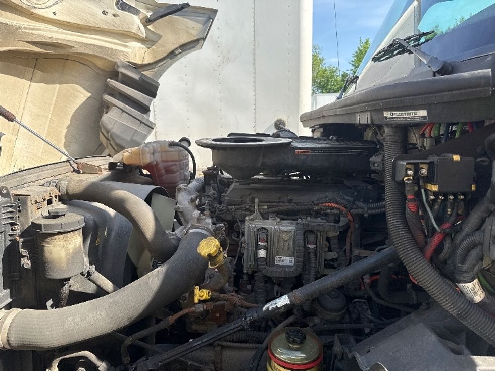 Day Cab Tractor-Heavy Duty Tractors-International-2019-LT625-Jessup-MD-221,315\n\t\tmiles-$ 26,000 - Image 13