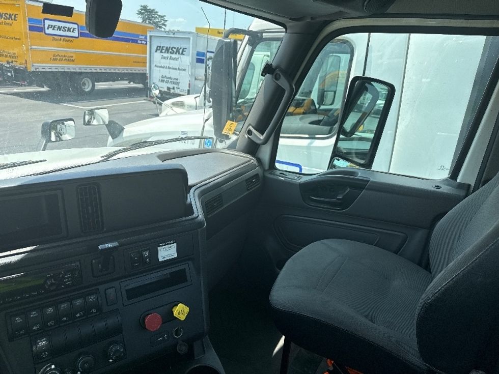 Day Cab Tractor-Heavy Duty Tractors-International-2019-LT625-Jessup-MD-336,368\n\t\tmiles-$ 27,250 - Image 10