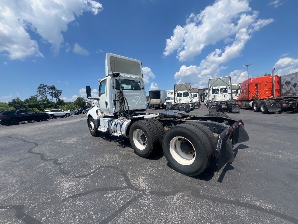 Day Cab Tractor-Heavy Duty Tractors-International-2019-LT625-Jessup-MD-336,368\n\t\tmiles-$ 27,250 - Image 5