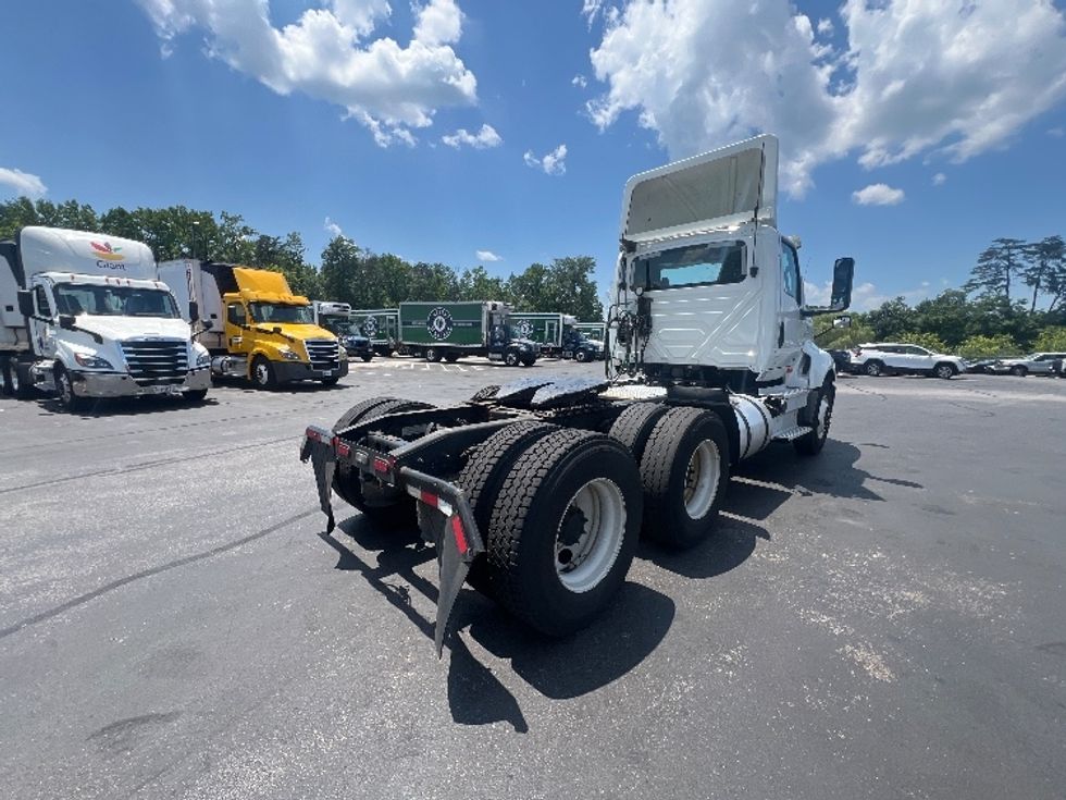 Day Cab Tractor-Heavy Duty Tractors-International-2019-LT625-Jessup-MD-336,368\n\t\tmiles-$ 27,250 - Image 7