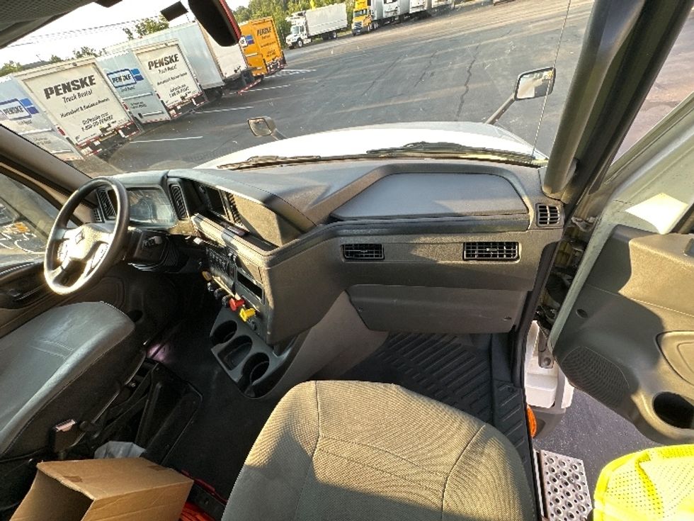 Day Cab Tractor-Heavy Duty Tractors-International-2019-LT625-Jessup-MD-452,850\n\t\tmiles-$ 23,250 - Image 13