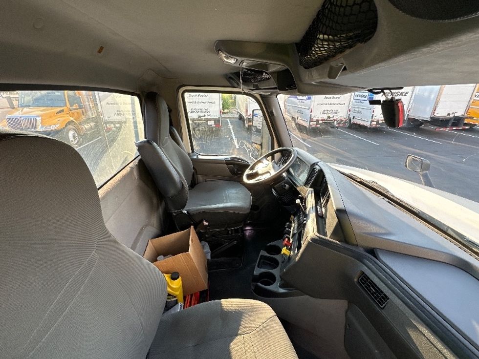Day Cab Tractor-Heavy Duty Tractors-International-2019-LT625-Jessup-MD-452,850\n\t\tmiles-$ 23,250 - Image 14