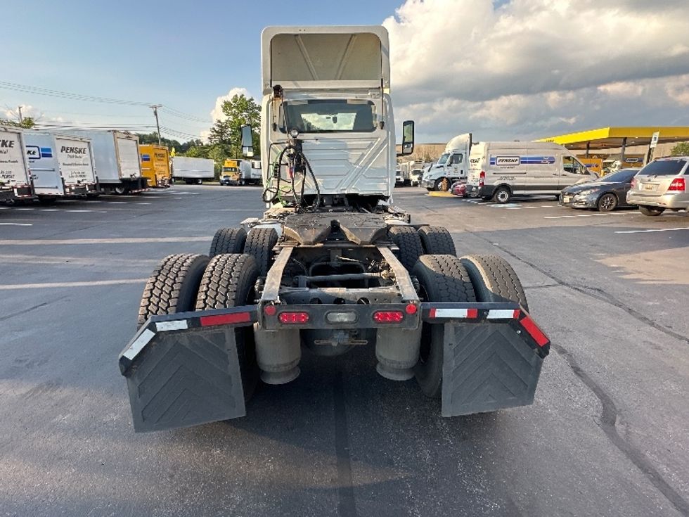 Day Cab Tractor-Heavy Duty Tractors-International-2019-LT625-Jessup-MD-452,850\n\t\tmiles-$ 23,250 - Image 6