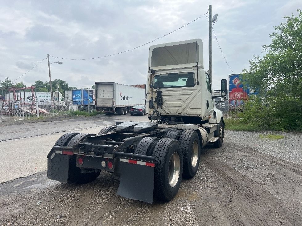Day Cab Tractor-Heavy Duty Tractors-International-2019-LT625-Jessup-MD-512,596\n\t\tmiles-$ 22,750 - Image 7
