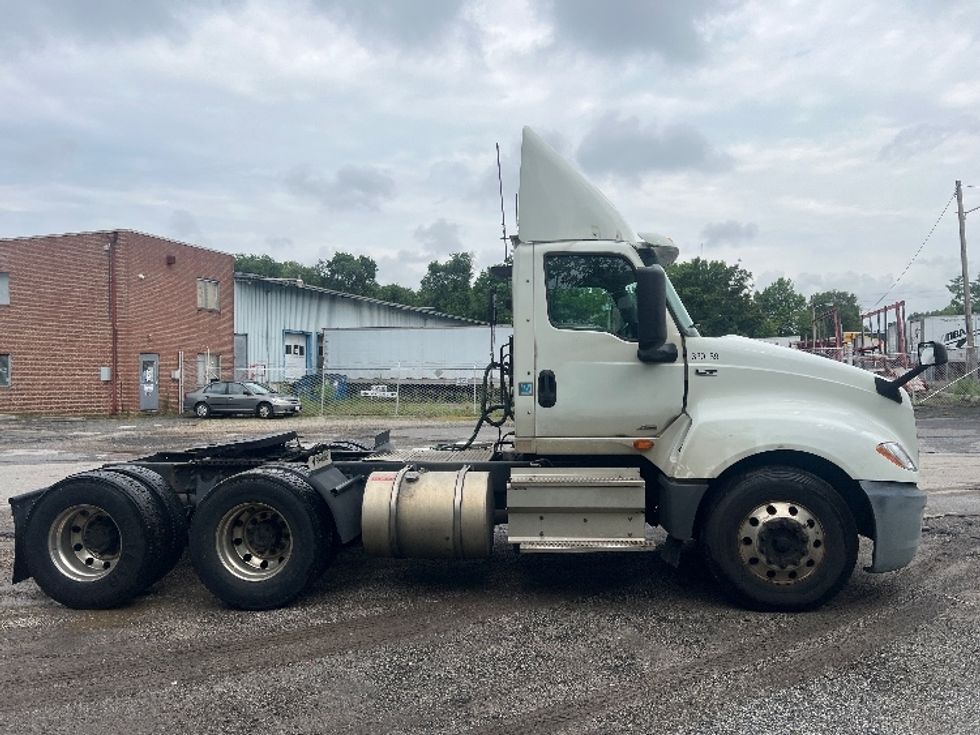 Day Cab Tractor-Heavy Duty Tractors-International-2019-LT625-Jessup-MD-512,596\n\t\tmiles-$ 22,750 - Image 8