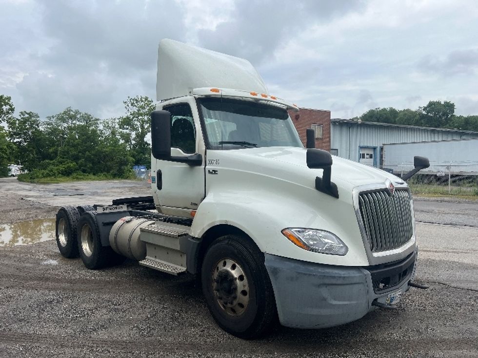 Day Cab Tractor-Heavy Duty Tractors-International-2019-LT625-Jessup-MD-515,000\n\t\tmiles-$ 22,500 - Image 1