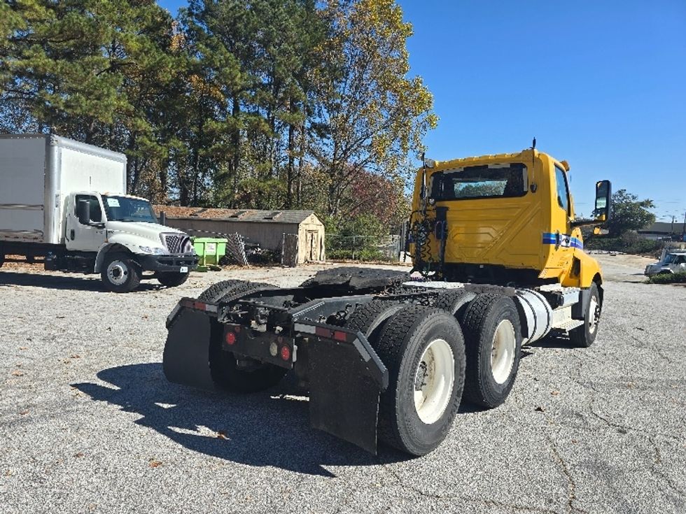 Day Cab Tractor-Heavy Duty Tractors-International-2019-LT625-Jonesboro-GA-303,936\n\t\tmiles-$ 23,250 - Image 7