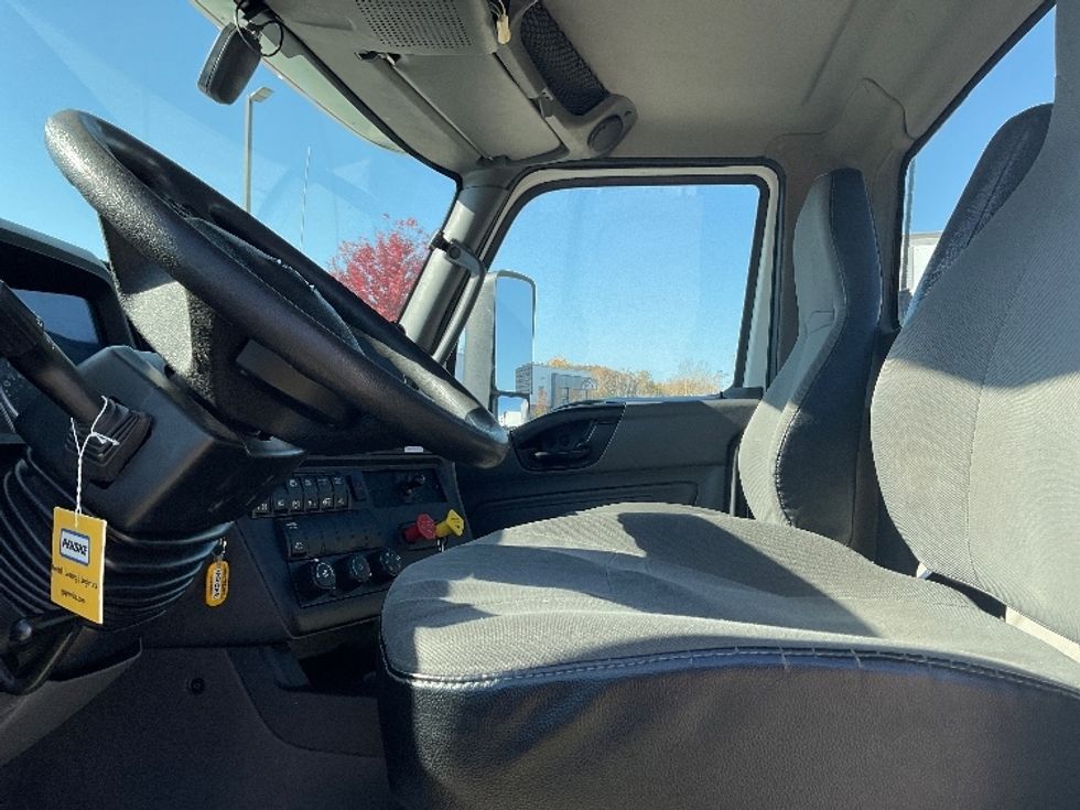 Day Cab Tractor-Heavy Duty Tractors-International-2019-LT625-Kalamazoo-MI-446,038\n\t\tmiles-$ 21,750 - Image 10