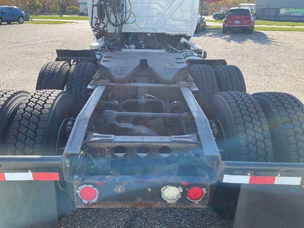 Day Cab Tractor-Heavy Duty Tractors-International-2019-LT625-Kalamazoo-MI-446,038\n\t\tmiles-$ 21,750 - Image 6