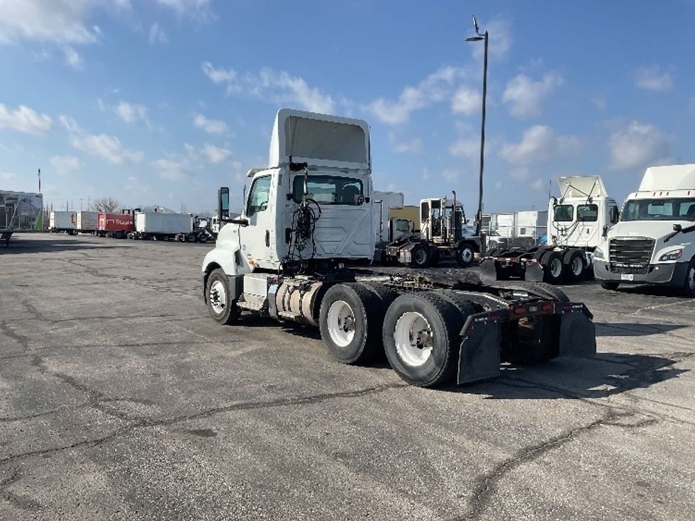 Day Cab Tractor-Heavy Duty Tractors-International-2019-LT625-Kansas City-MO-175,423\n\t\tmiles-$ 25,750 - Image 5