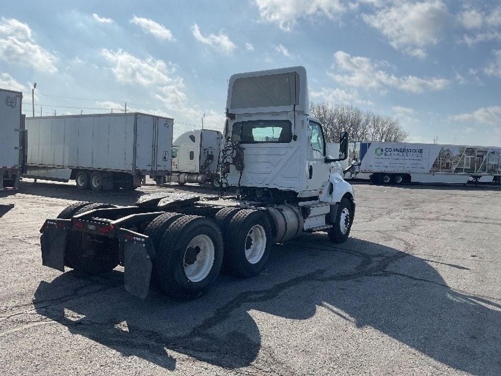 Day Cab Tractor-Heavy Duty Tractors-International-2019-LT625-Kansas City-MO-175,423\n\t\tmiles-$ 25,750 - Image 7