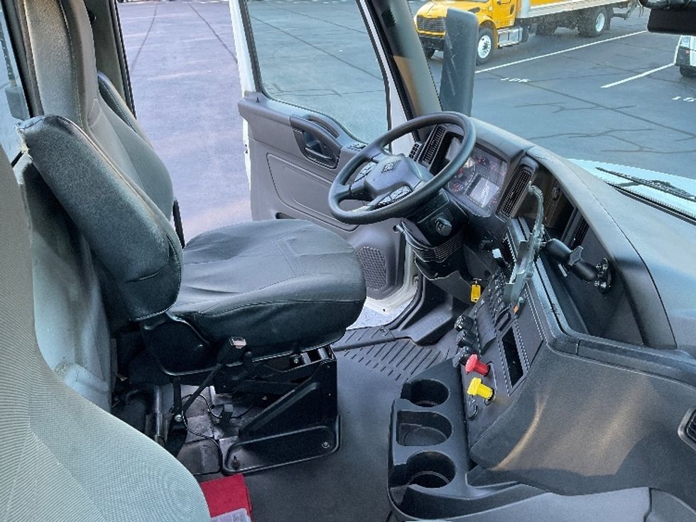 Day Cab Tractor-Heavy Duty Tractors-International-2019-LT625-Kennesaw-GA-560,973\n\t\tmiles-$ 27,000 - Image 14