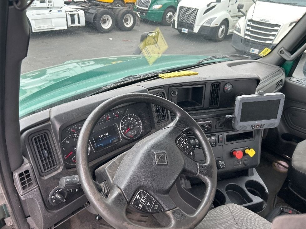 Day Cab Tractor-Heavy Duty Tractors-International-2019-LT625-Kent-WA-149,947\n\t\tmiles-$ 23,000 - Image 10