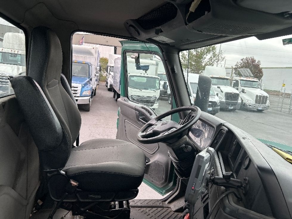 Day Cab Tractor-Heavy Duty Tractors-International-2019-LT625-Kent-WA-149,947\n\t\tmiles-$ 23,000 - Image 14