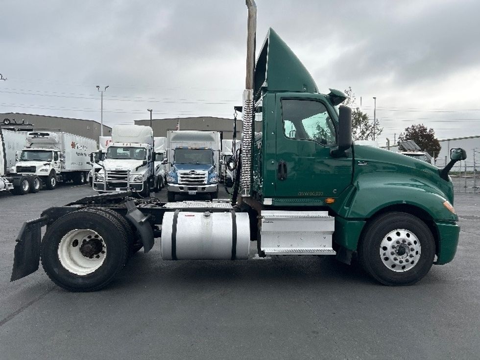 Day Cab Tractor-Heavy Duty Tractors-International-2019-LT625-Kent-WA-149,947\n\t\tmiles-$ 23,000 - Image 8