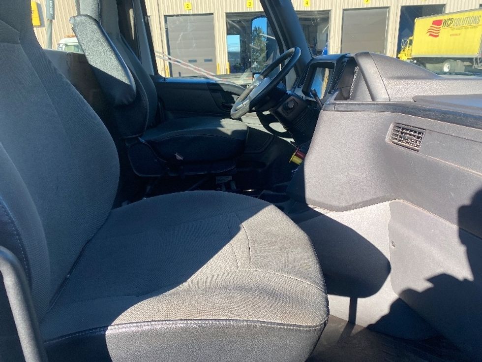 Day Cab Tractor-Heavy Duty Tractors-International-2019-LT625-Kent-WA-264,801\n\t\tmiles-$ 34,500 - Image 15