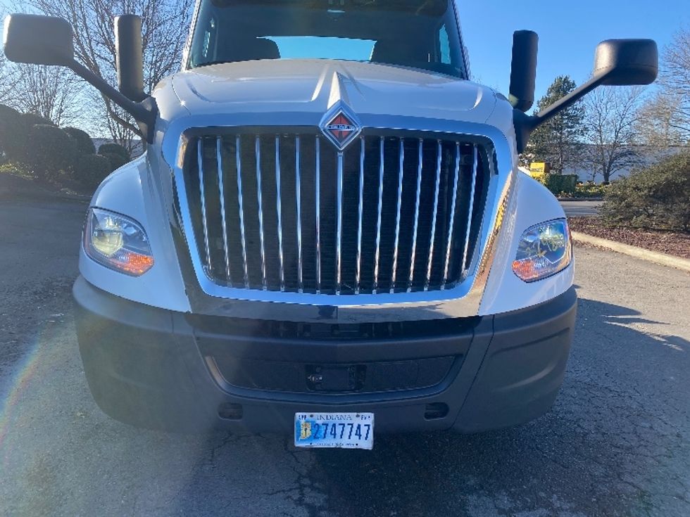 Day Cab Tractor-Heavy Duty Tractors-International-2019-LT625-Kent-WA-264,801\n\t\tmiles-$ 34,500 - Image 19