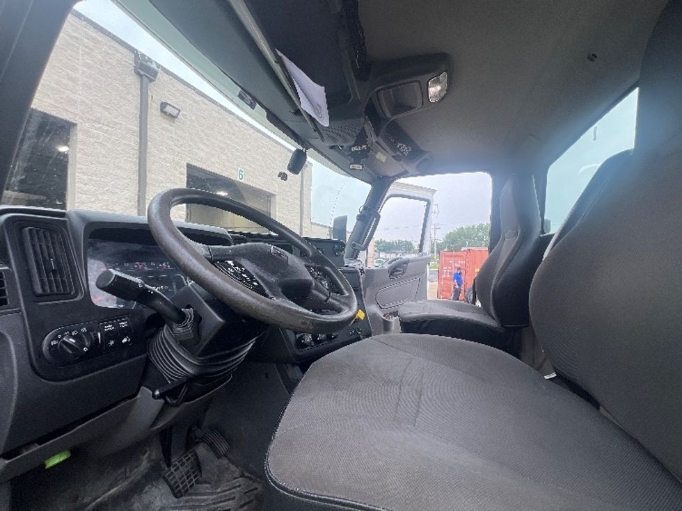 Day Cab Tractor-Heavy Duty Tractors-International-2019-LT625-La Porte-IN-250,978\n\t\tmiles-$ 25,500 - Image 10