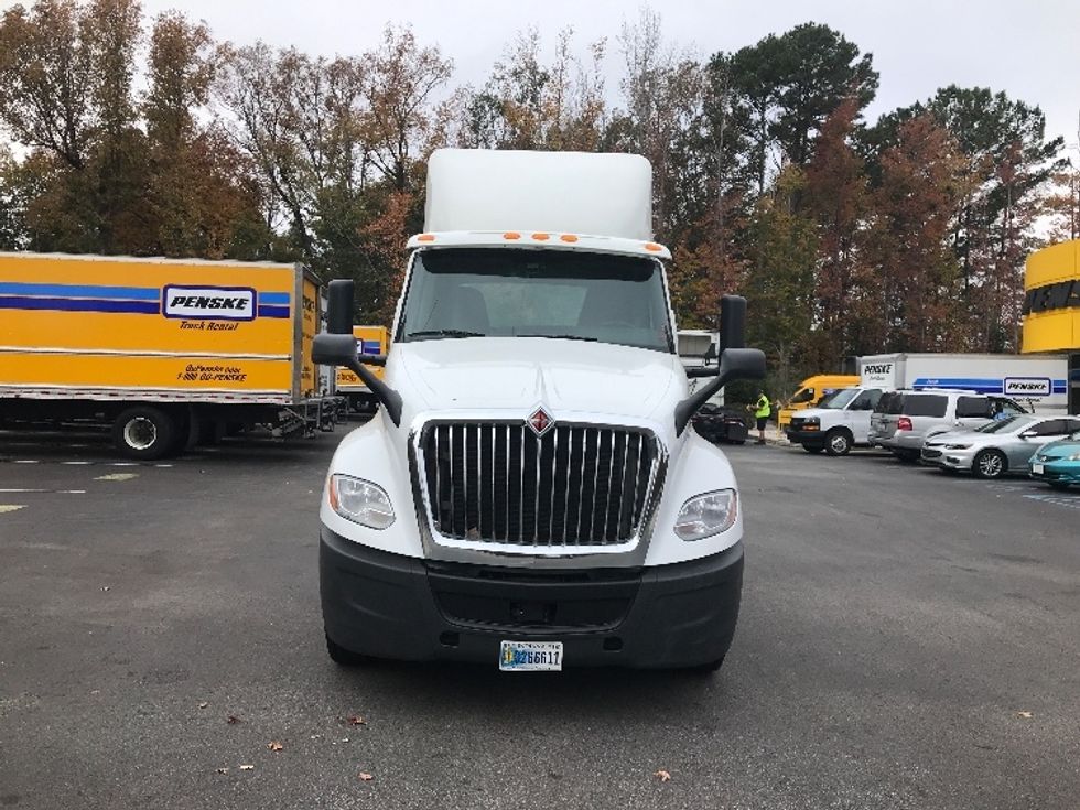 Day Cab Tractor-Heavy Duty Tractors-International-2019-LT625-Ladson-SC-104,845\n\t\tmiles-$ 30,250 - Image 2