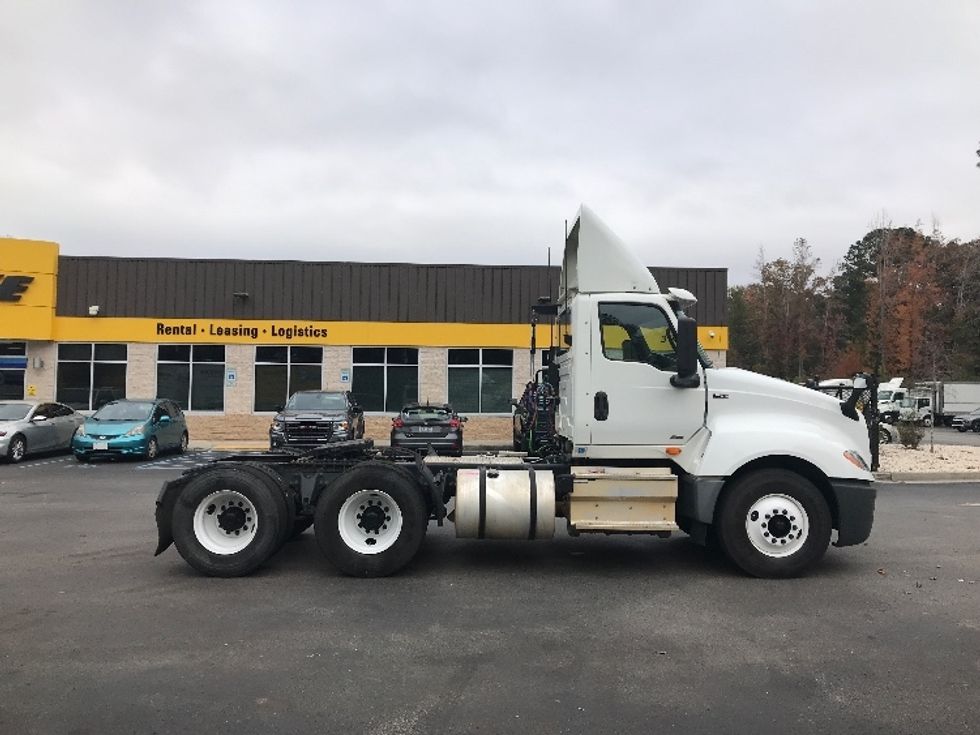 Day Cab Tractor-Heavy Duty Tractors-International-2019-LT625-Ladson-SC-104,845\n\t\tmiles-$ 30,250 - Image 8
