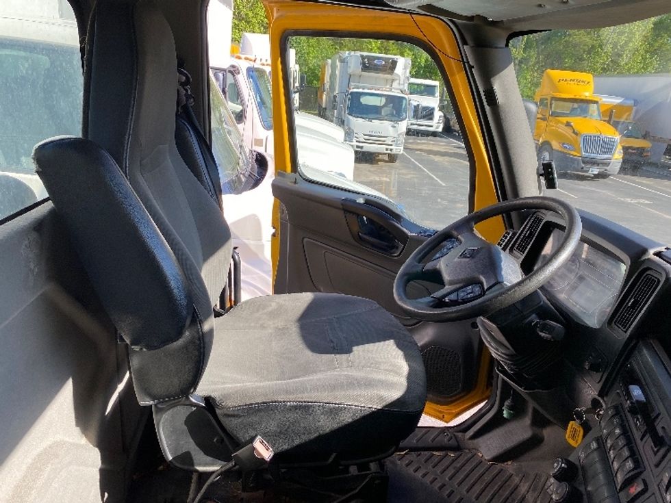 Day Cab Tractor-Heavy Duty Tractors-International-2019-LT625-Ladson-SC-227,850\n\t\tmiles-$ 27,000 - Image 14