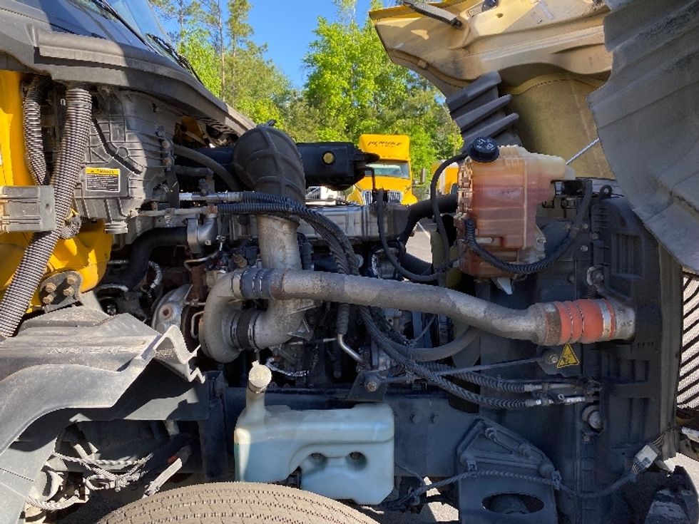 Day Cab Tractor-Heavy Duty Tractors-International-2019-LT625-Ladson-SC-227,850\n\t\tmiles-$ 27,000 - Image 15