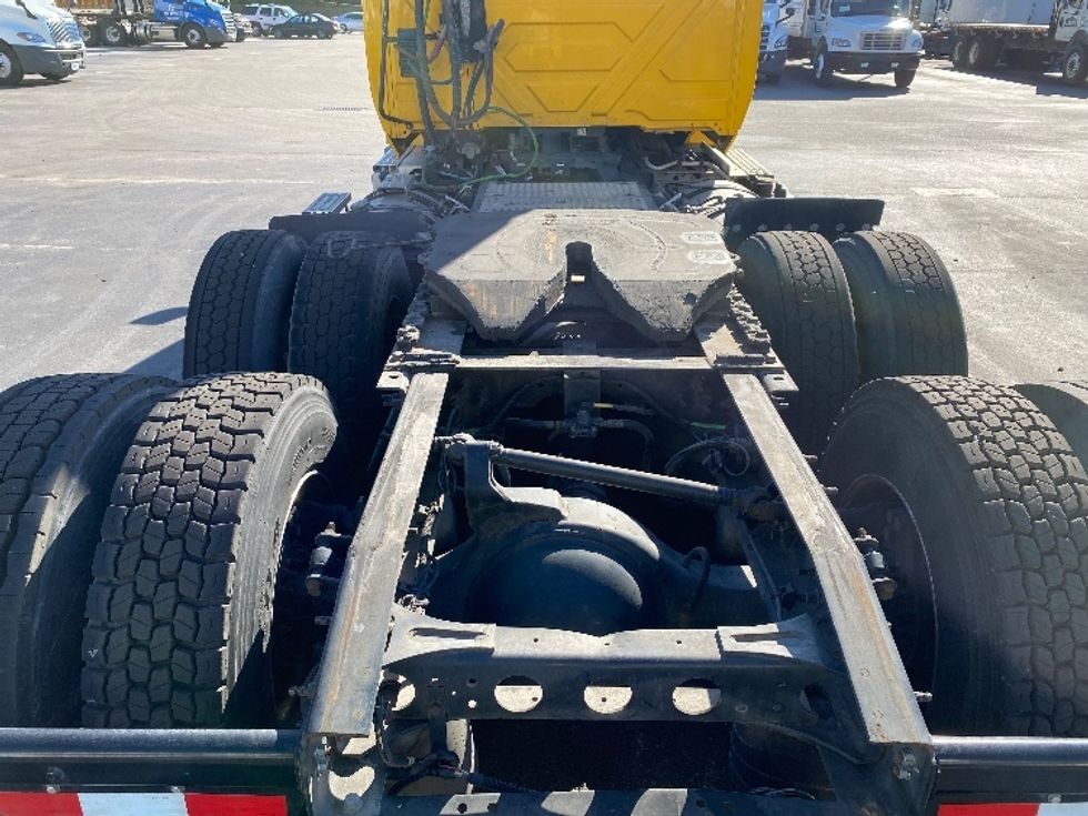 Day Cab Tractor-Heavy Duty Tractors-International-2019-LT625-Ladson-SC-227,850\n\t\tmiles-$ 27,000 - Image 6