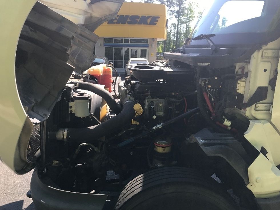 Day Cab Tractor-Heavy Duty Tractors-International-2019-LT625-Ladson-SC-250,739\n\t\tmiles-$ 31,250 - Image 16