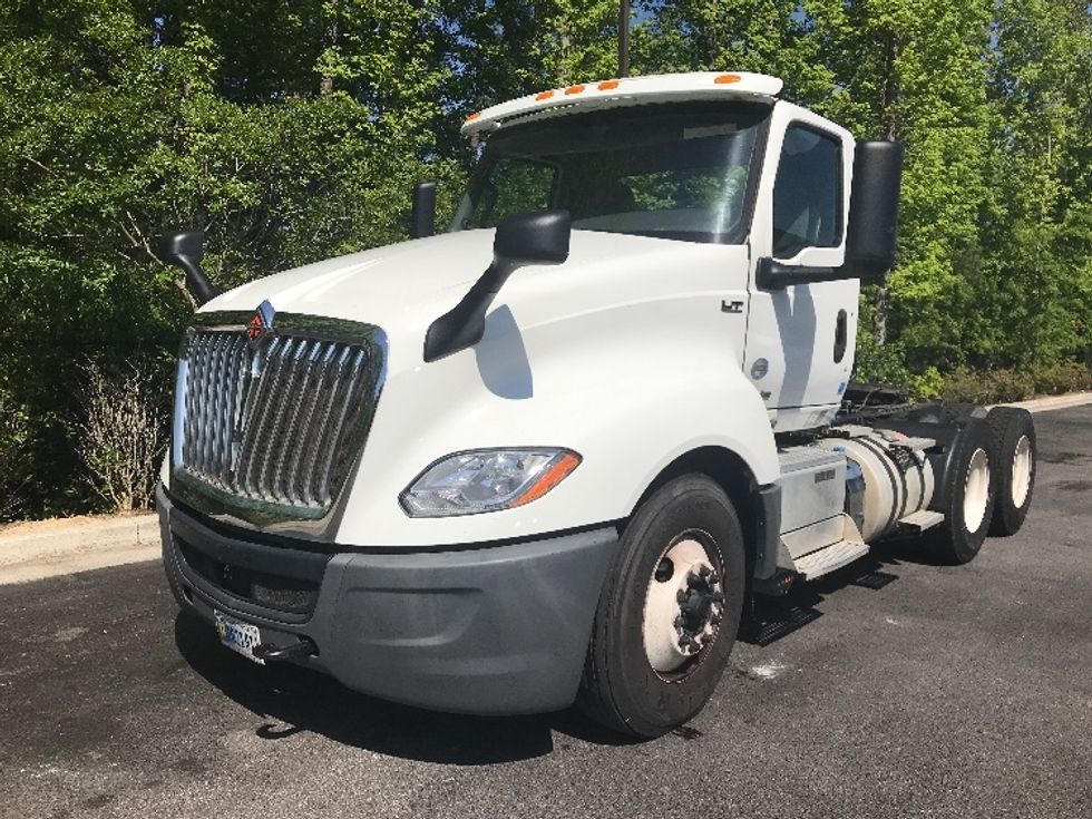 Day Cab Tractor-Heavy Duty Tractors-International-2019-LT625-Ladson-SC-250,739\n\t\tmiles-$ 31,250 - Image 3