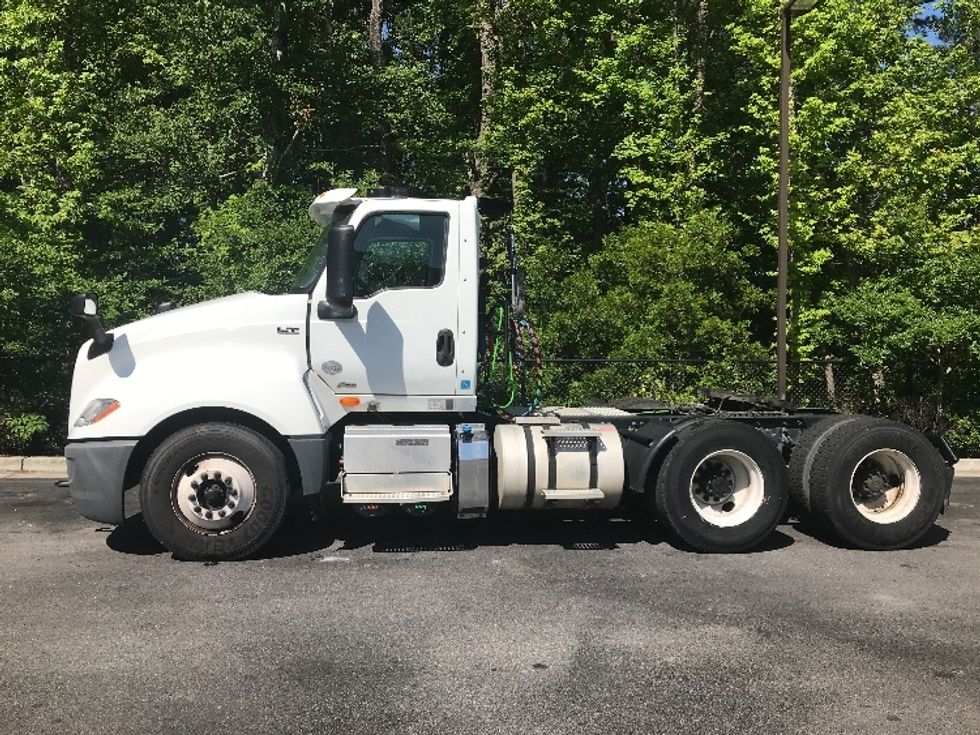 Day Cab Tractor-Heavy Duty Tractors-International-2019-LT625-Ladson-SC-250,739\n\t\tmiles-$ 31,250 - Image 4
