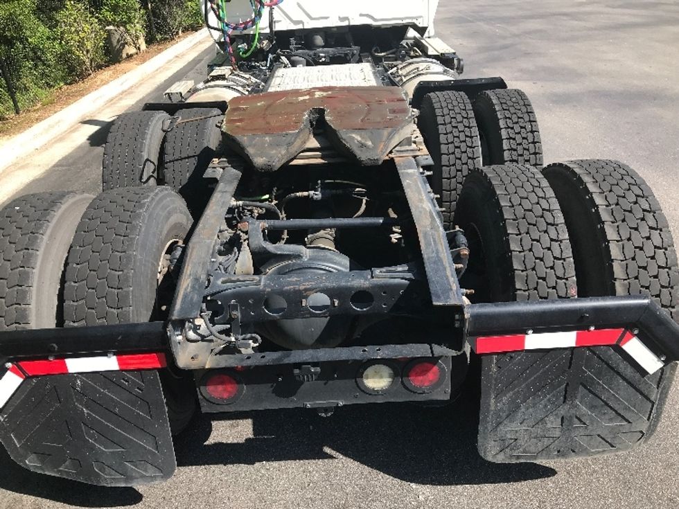 Day Cab Tractor-Heavy Duty Tractors-International-2019-LT625-Ladson-SC-250,739\n\t\tmiles-$ 31,250 - Image 6