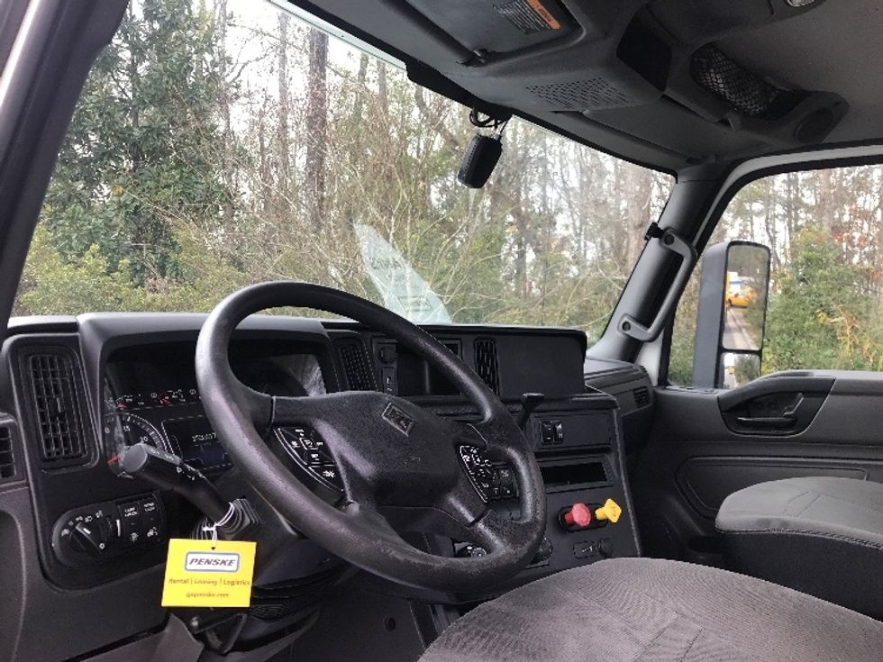 Day Cab Tractor-Heavy Duty Tractors-International-2019-LT625-Ladson-SC-353,616\n\t\tmiles-$ 25,750 - Image 10