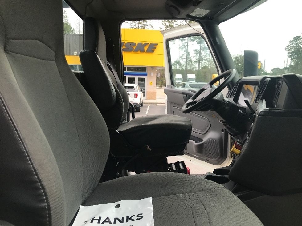 Day Cab Tractor-Heavy Duty Tractors-International-2019-LT625-Ladson-SC-353,616\n\t\tmiles-$ 25,750 - Image 13