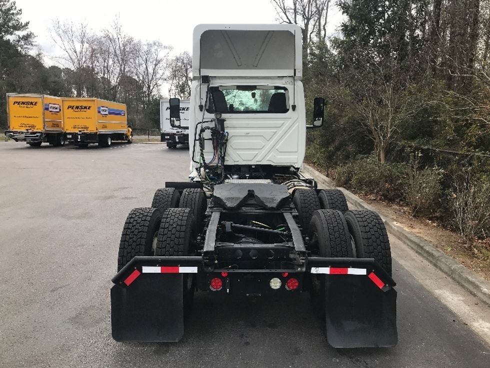 Day Cab Tractor-Heavy Duty Tractors-International-2019-LT625-Ladson-SC-353,616\n\t\tmiles-$ 25,750 - Image 6