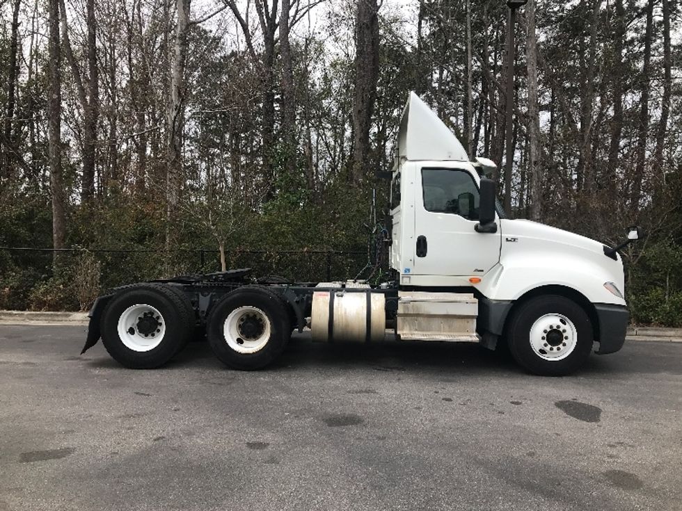 Day Cab Tractor-Heavy Duty Tractors-International-2019-LT625-Ladson-SC-353,616\n\t\tmiles-$ 25,750 - Image 8