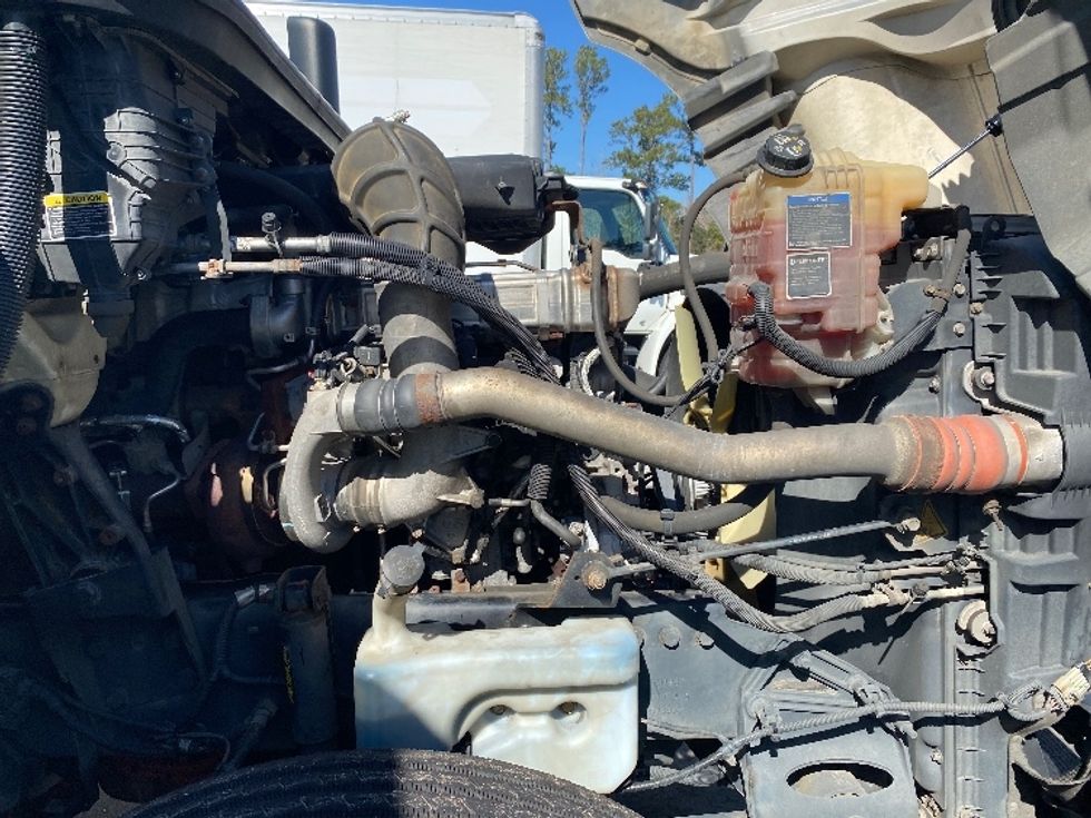 Day Cab Tractor-Heavy Duty Tractors-International-2019-LT625-Ladson-SC-389,375\n\t\tmiles-$ 27,250 - Image 15