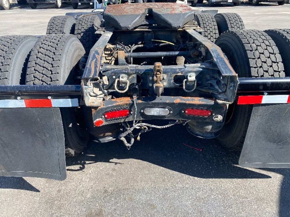 Day Cab Tractor-Heavy Duty Tractors-International-2019-LT625-Ladson-SC-389,375\n\t\tmiles-$ 27,250 - Image 18