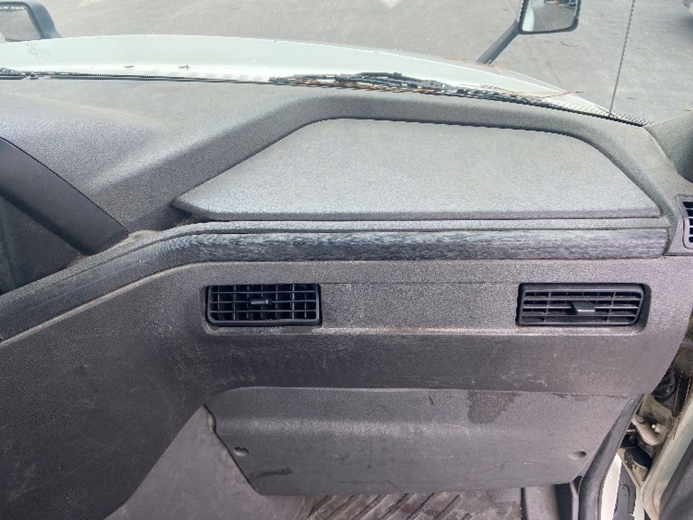 Day Cab Tractor-Heavy Duty Tractors-International-2019-LT625-Ladson-SC-576,938\n\t\tmiles-$ 22,750 - Image 13